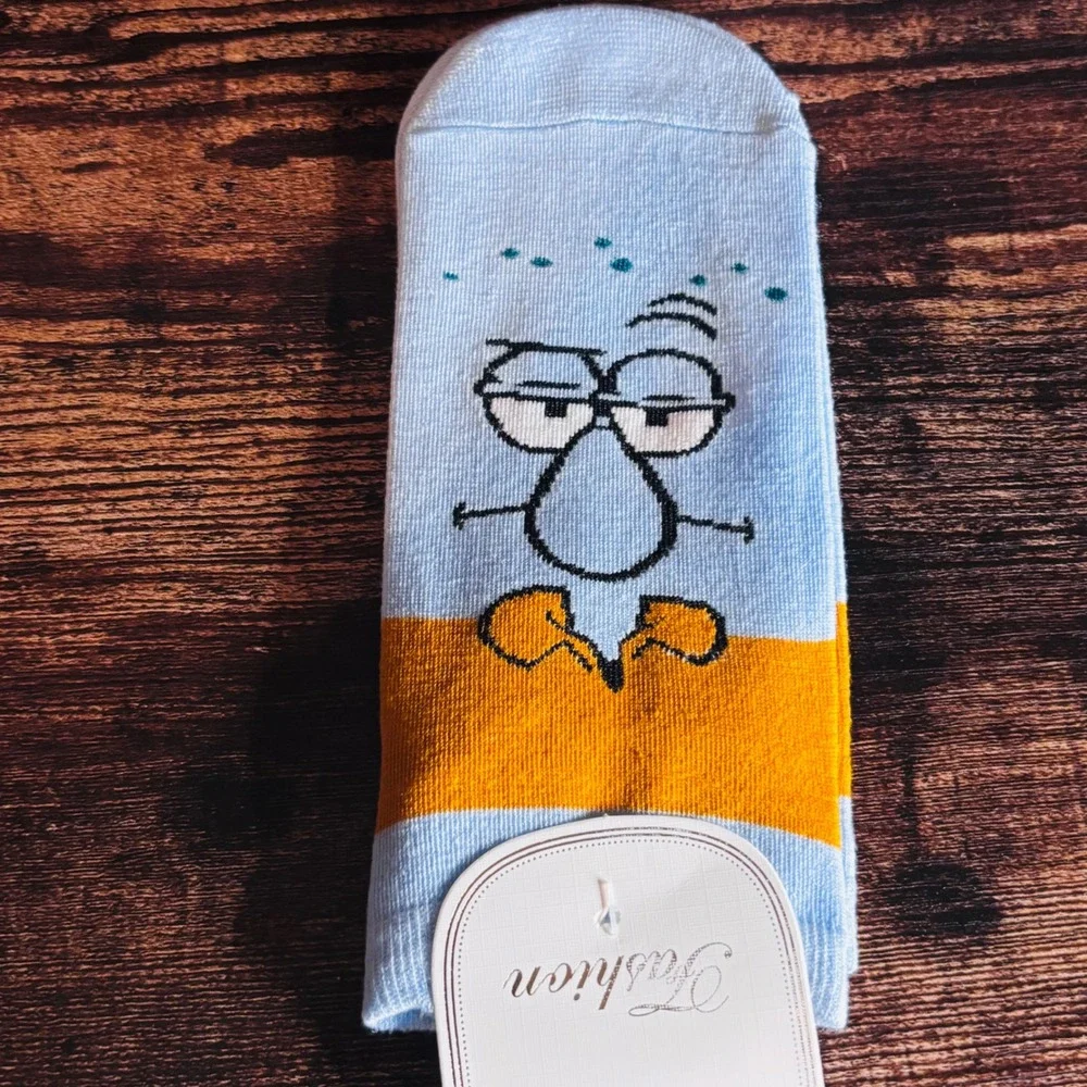 Nickelodeon Squidward Tentacles SpongeBob SquarePants Blue Novelty Crew Socks